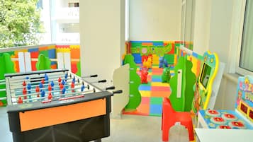 Children’s play area – indoor