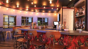 Bar (en la propiedad)