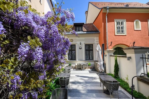 Maison Bistro & Hotel