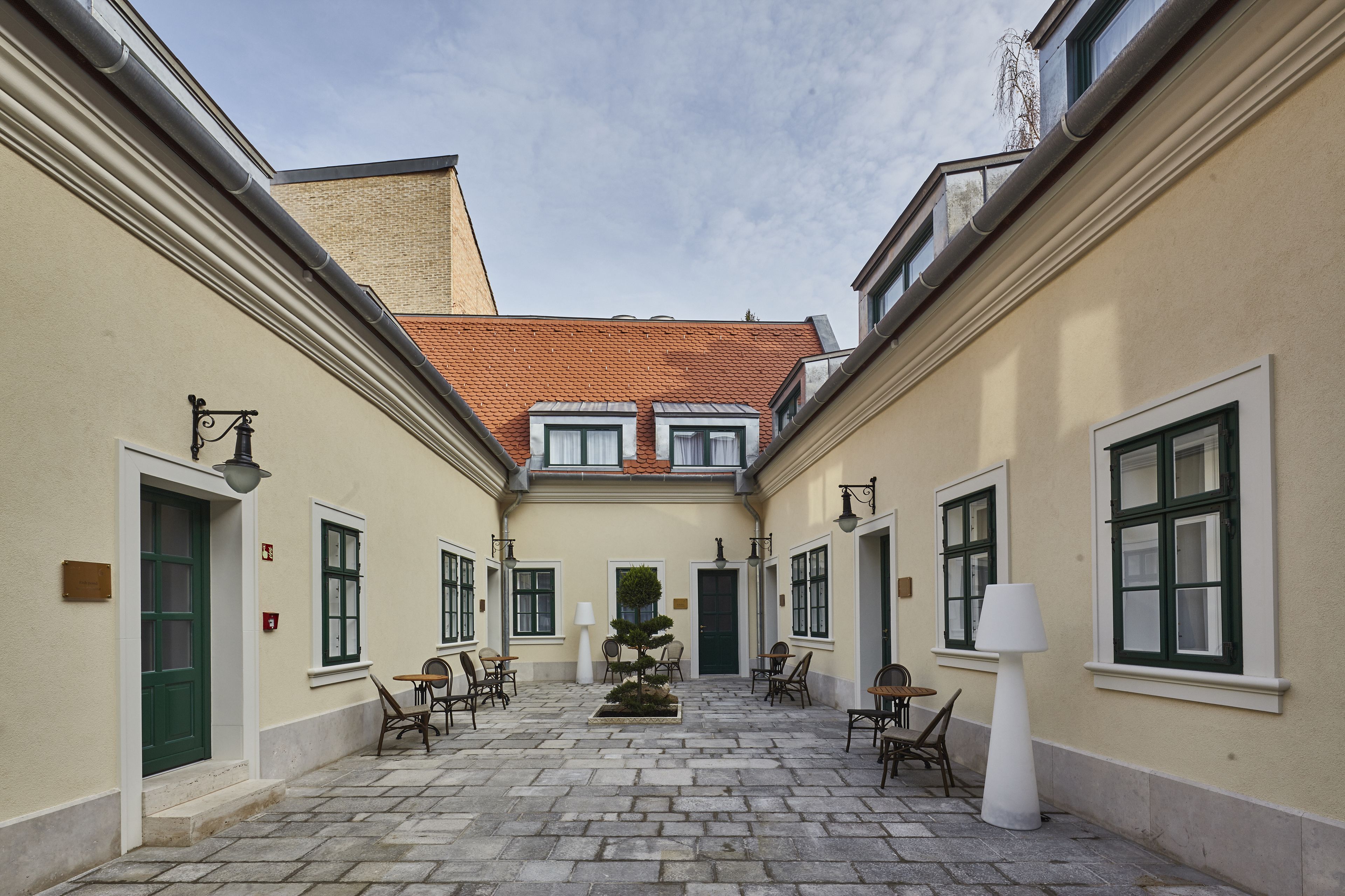 Photo - Maison Bistro & Hotel