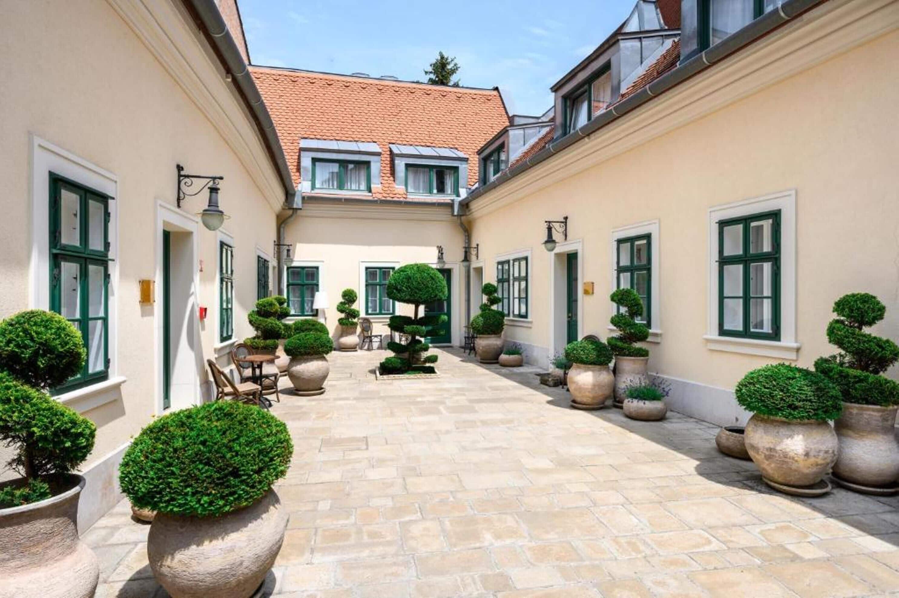 Photo - Maison Bistro & Hotel