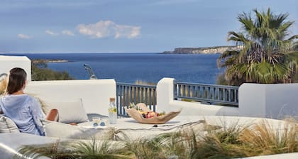 Parian Boutique Hotel