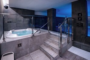 مرفق اللياقة البدنية