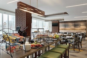 Daily cooked-to-order breakfast for a fee