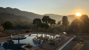 Piscina all'aperto