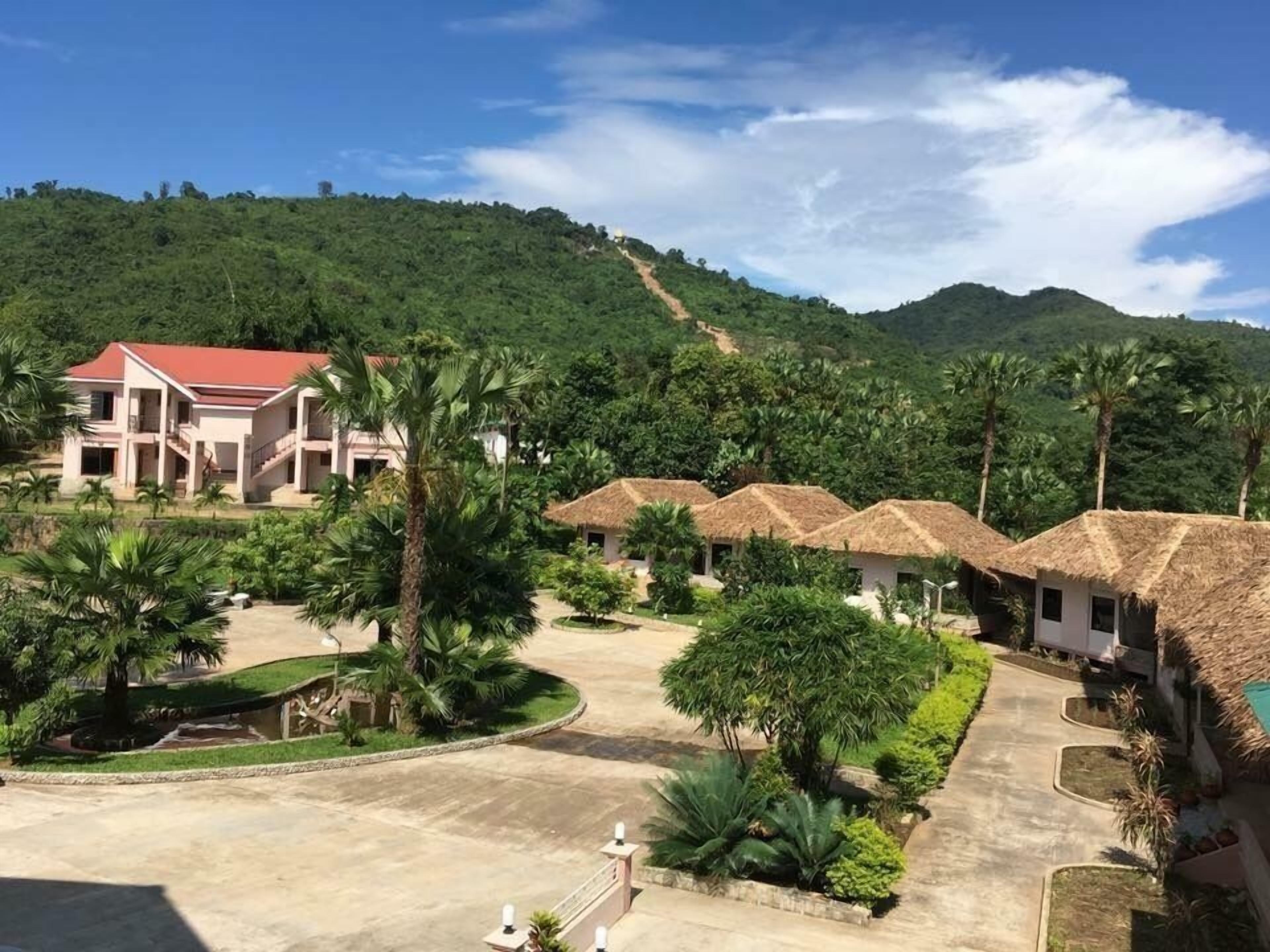 Deluxe Room, City View | View from room