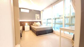 Family Room | Individually decorated, individually furnished, desk, free WiFi