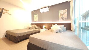 Family Room | Individually decorated, individually furnished, desk, free WiFi - OYO Hostel Myeongdong 1 (Seoul)