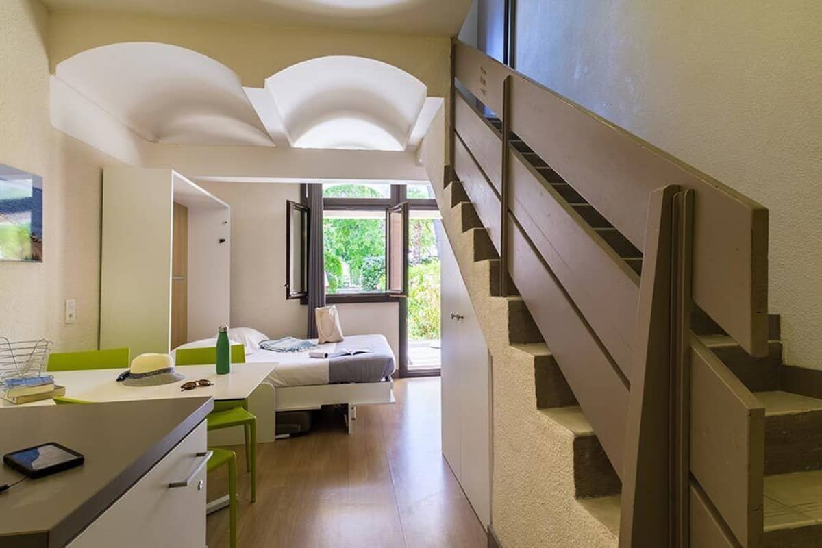 1 bedroom, in-room safe, iron/ironing board, free WiFi