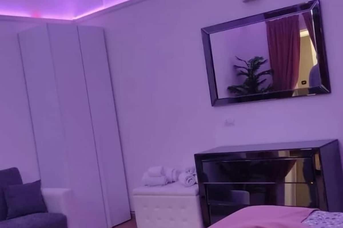 Habitación triple | Tabla de planchar con plancha y wifi gratis