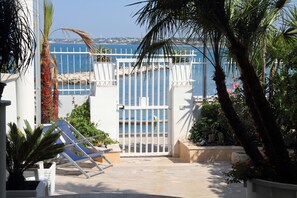 Majoituspaikan sisäänkäynti