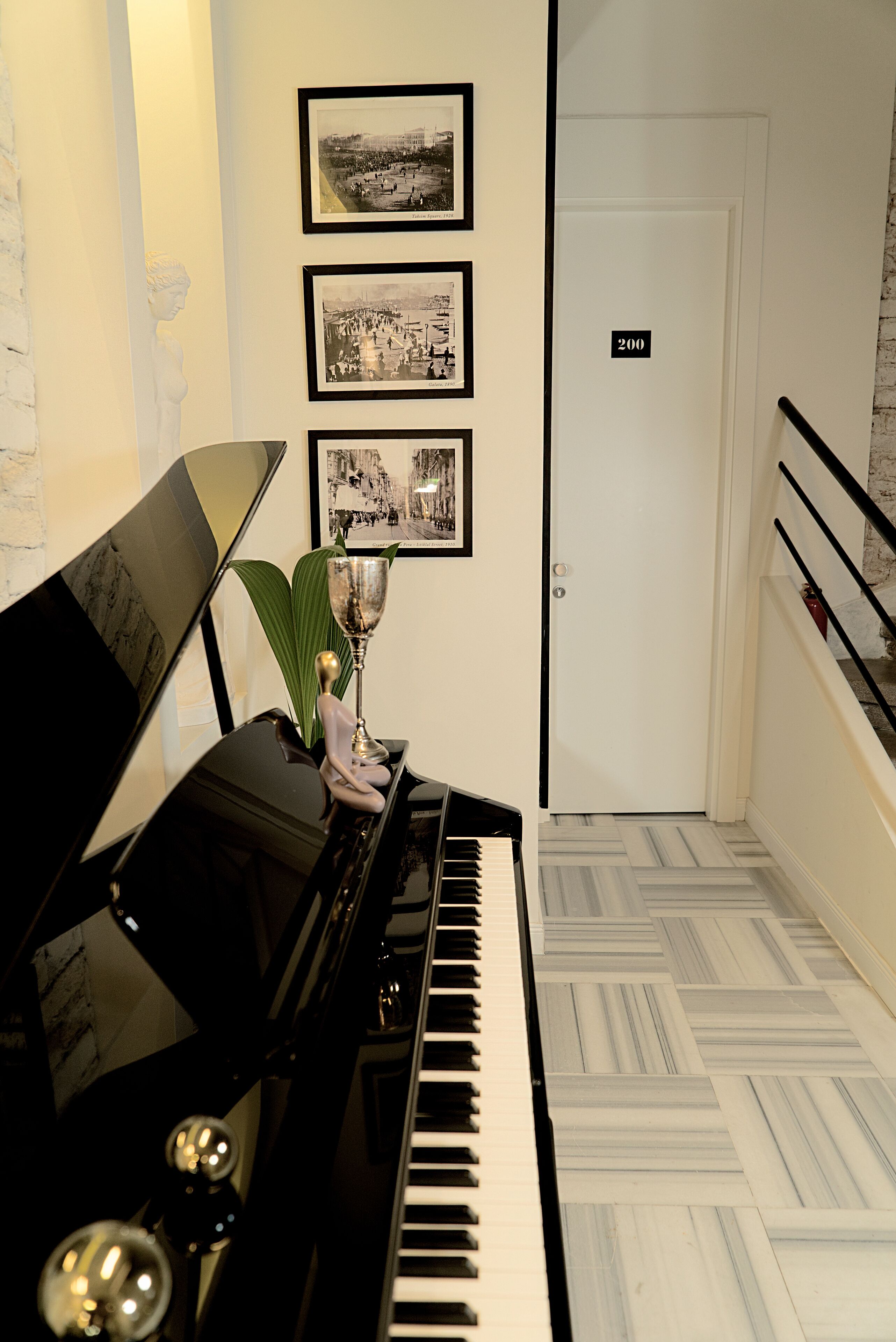 Foto - Magnova Studios