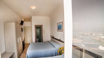 Bettwäsche aus ägyptischer Baumwolle, Zimmersafe, Schreibtisch