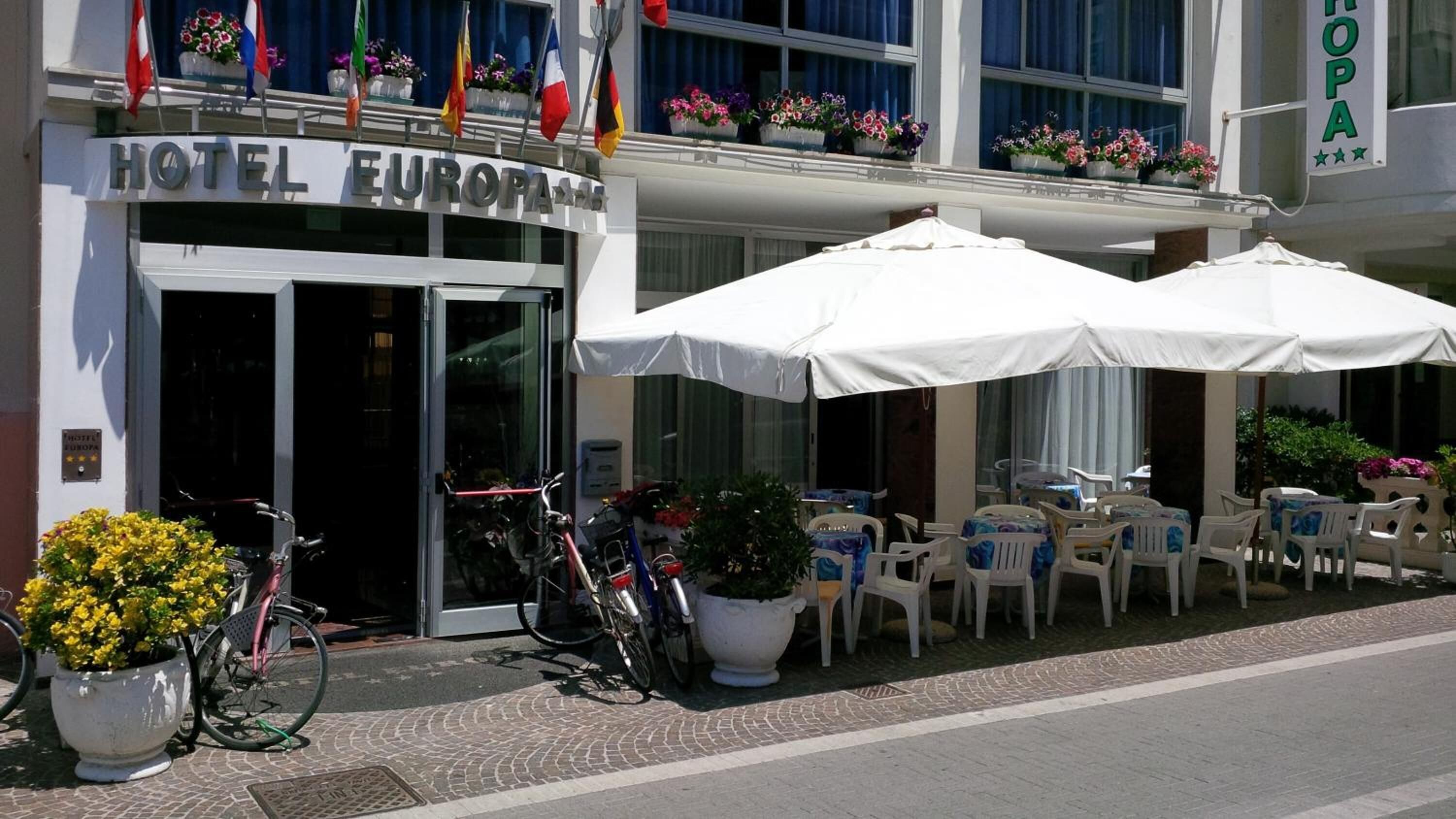 Esterni