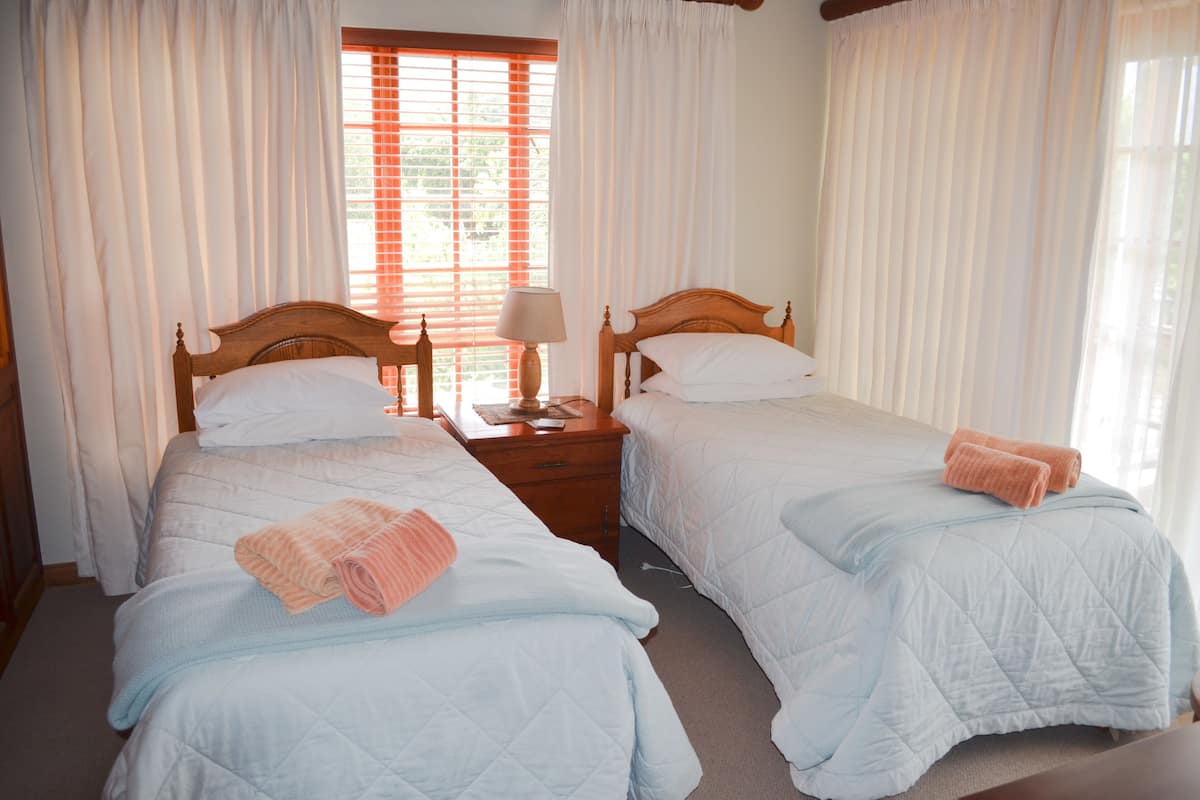 Chambre, vue montagne