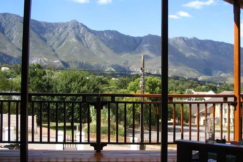 Aan De Bergen Guesthouse South Africa