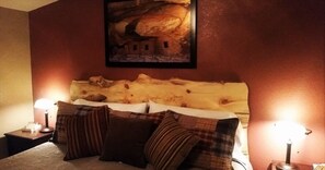 2 bedrooms, free wired internet - Stone Lizard Vacation Rentals (Bluff)