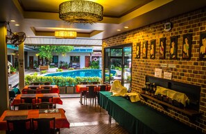 Restaurant - Medio De Pai Hotel (Pai)