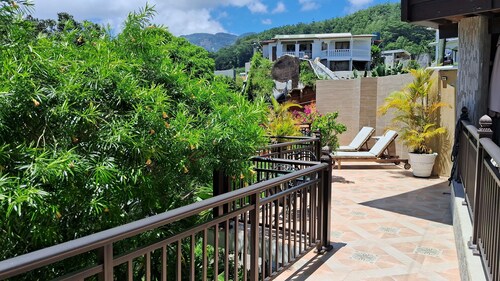 CHEZ LORNA 3 nights or plus