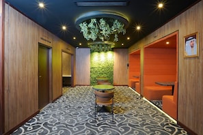 Dining - Rush Inn Hotel (Dubai)