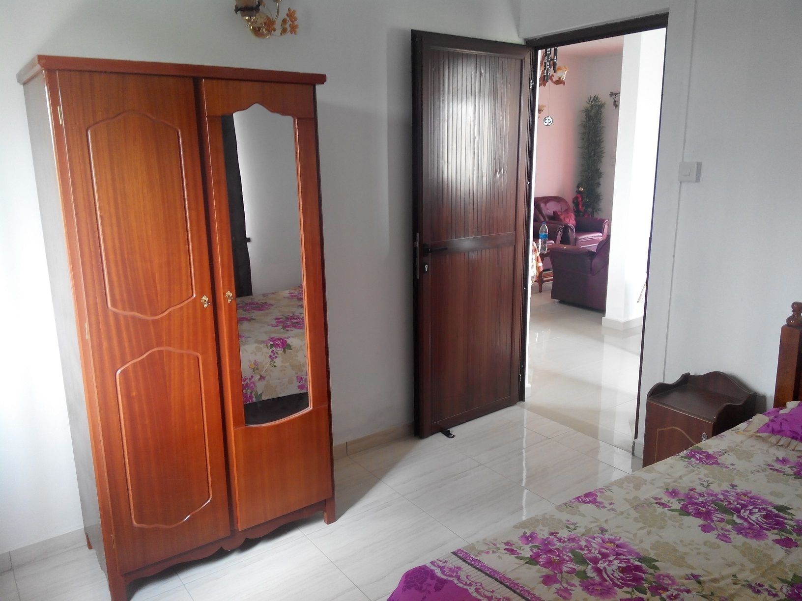 Traditional Room, 3 Bedrooms, Smoking, Pool View | Living area | Flat-screen TV