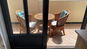 Deluxe Room, 1 King Bed, Resort View | Terrace/patio