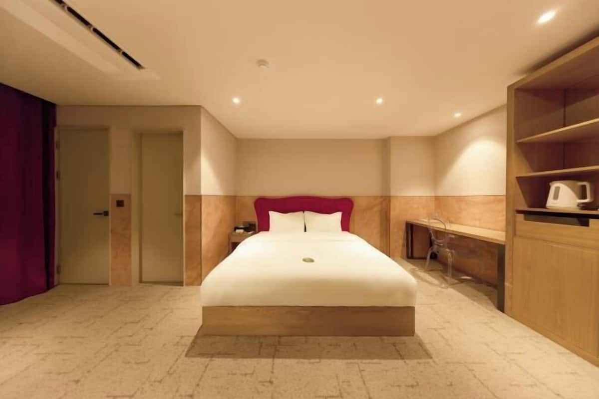 1 dormitorio, ropa de cama de alta calidad, decoración individual