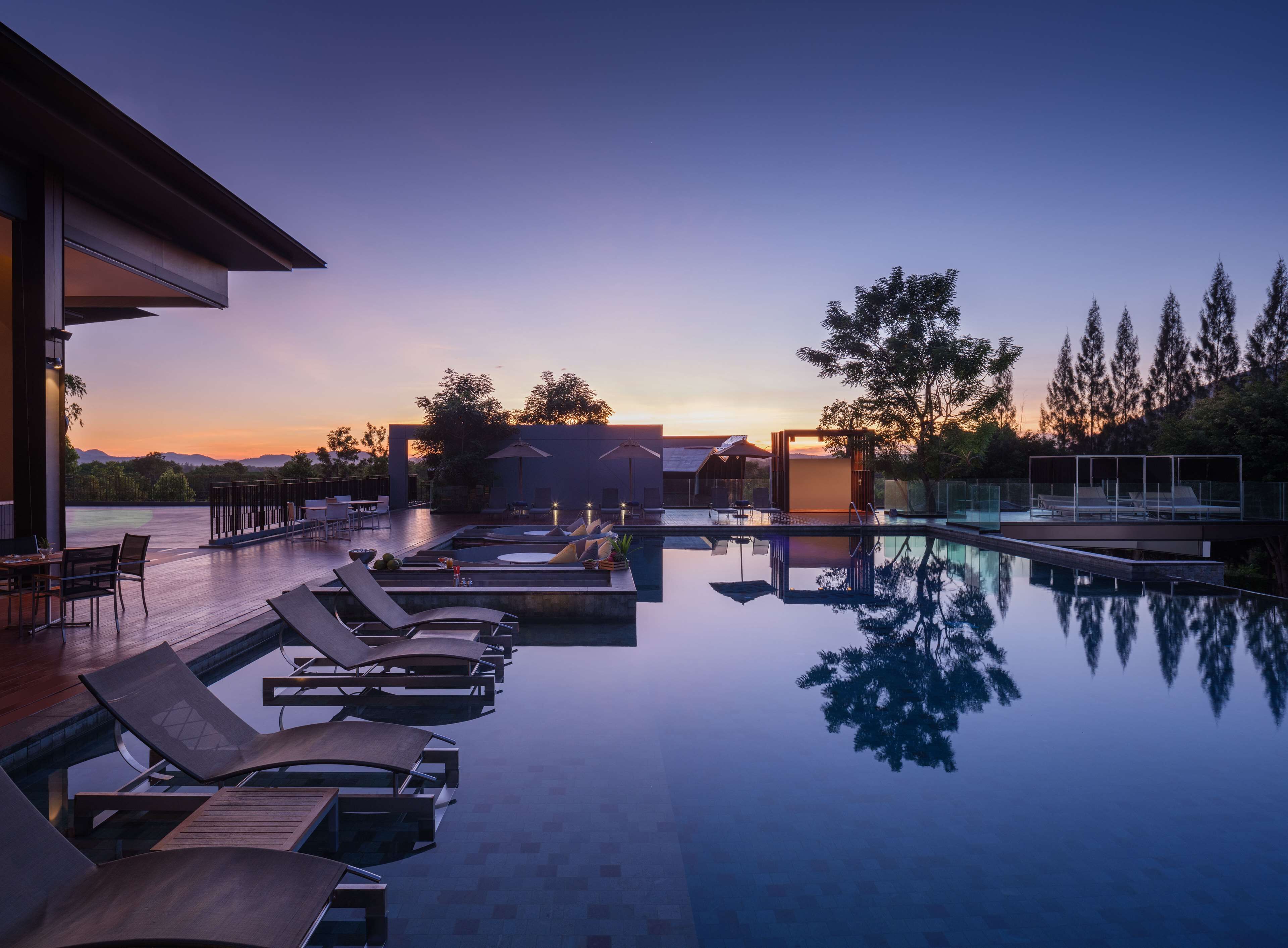 outdoor pool, pool loungers