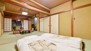 In-room safe, free WiFi