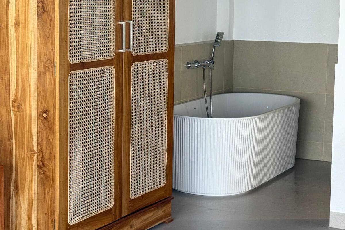 1 kamar tidur, seprai premium, bantalan ekstra lembut, dan minibar