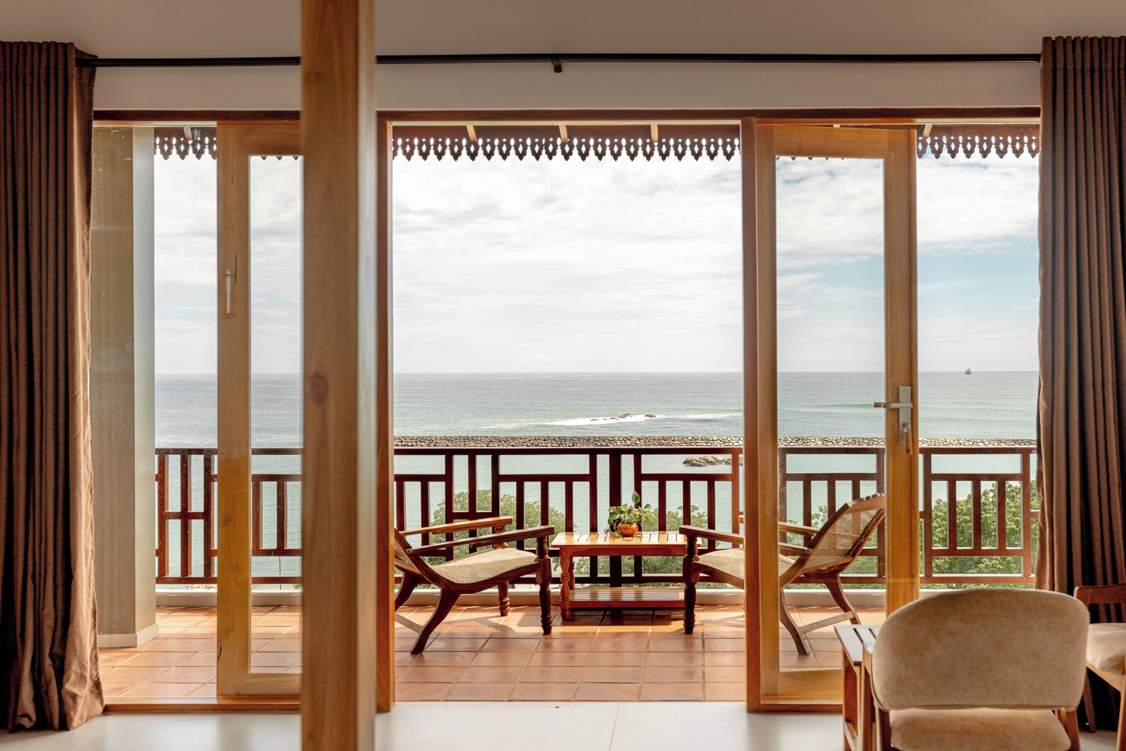 Superior Studio Suite, Sea View | Terrace/patio