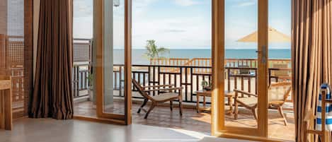 Suíte estúdio luxo, vista para o mar | 1 quarto, roupas de cama premium, camas com colchões pillow-top