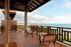 Superior Studio Suite, Sea View | Terrace/patio - Ananthaya Beach (Rekawa)