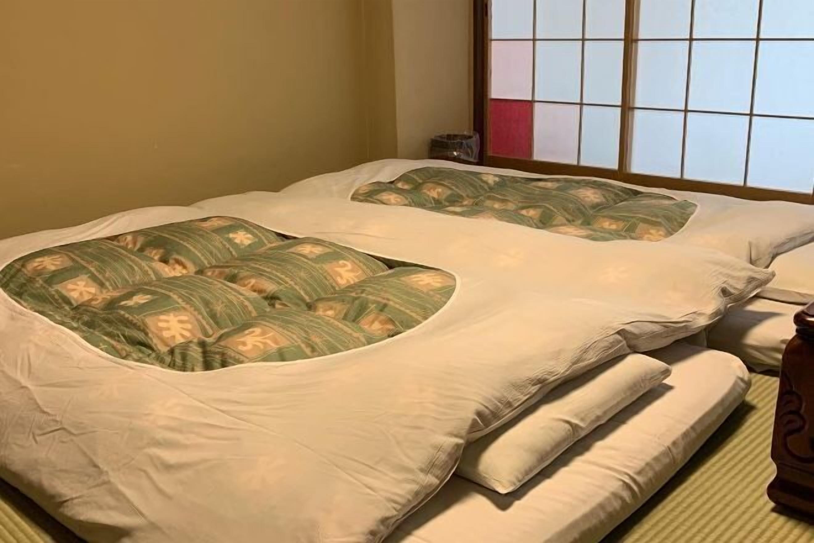 Premium bedding, down duvets, in-room safe, soundproofing