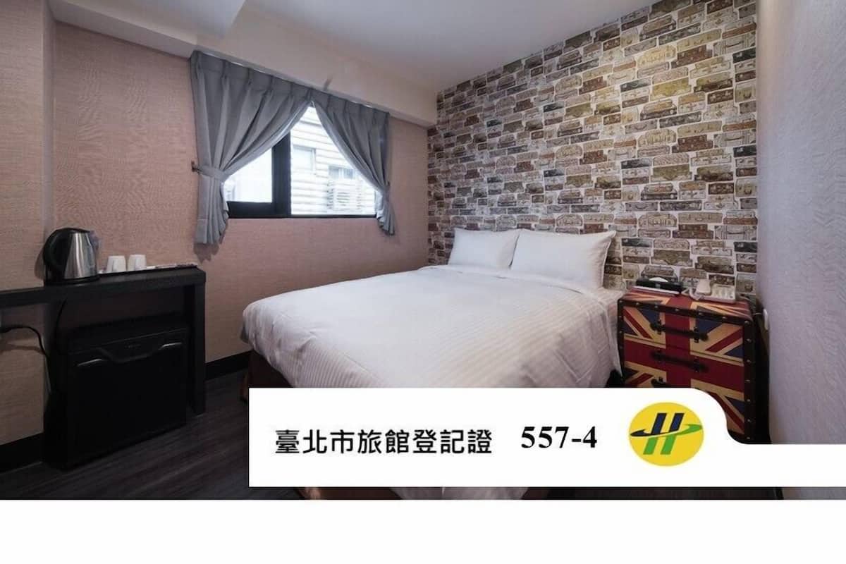 Basic Double Room