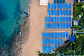 Private beach, sun loungers, beach umbrellas, beach towels
