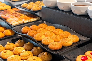 6 Restaurants, FrĂŒhstĂŒck, Mittagessen, Abendessen, internationale KĂŒche