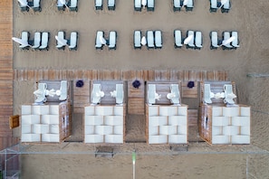 Private beach, sun loungers, beach umbrellas, beach towels - Trendy Verbena Beach - All Inclusive (Manavgat)