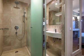 Shower, free toiletries, hair dryer, bathrobes