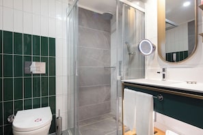 Free toiletries, hair dryer, bathrobes, slippers