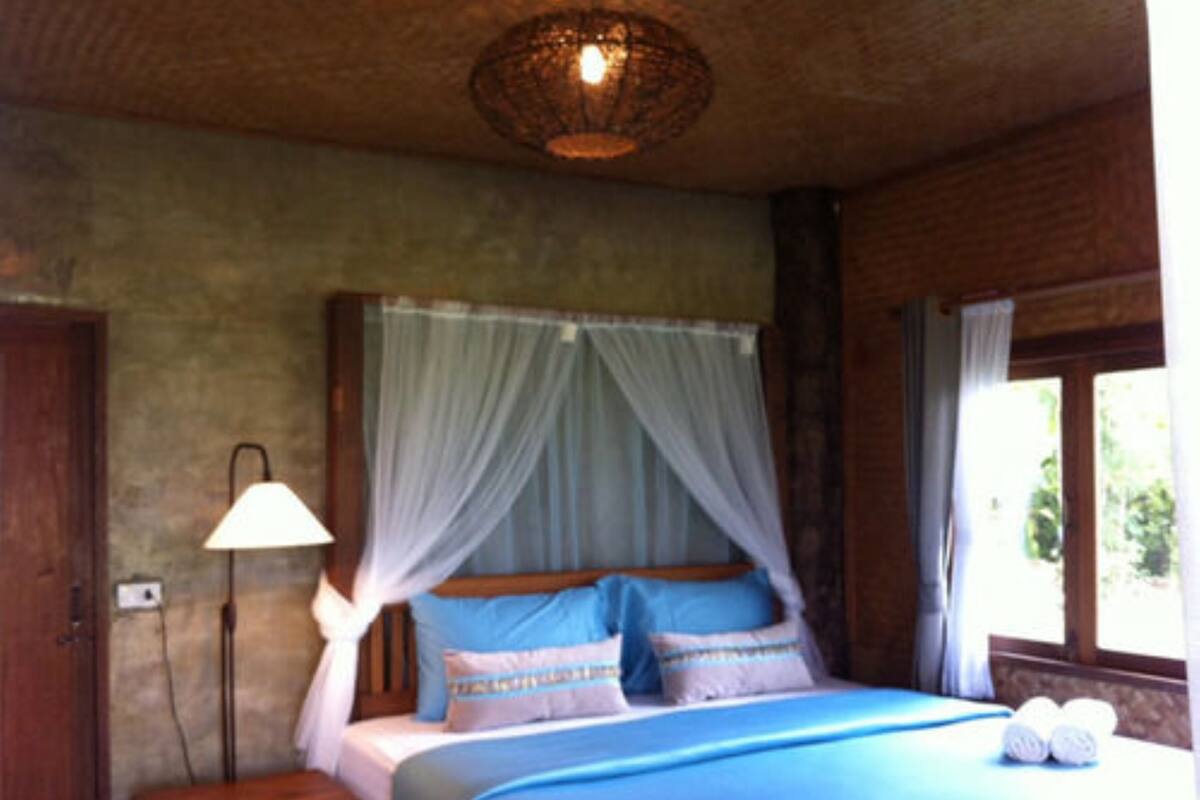 Deluxe Villa with Air ( Chom Dao House ) | 書桌、免費 Wi-Fi