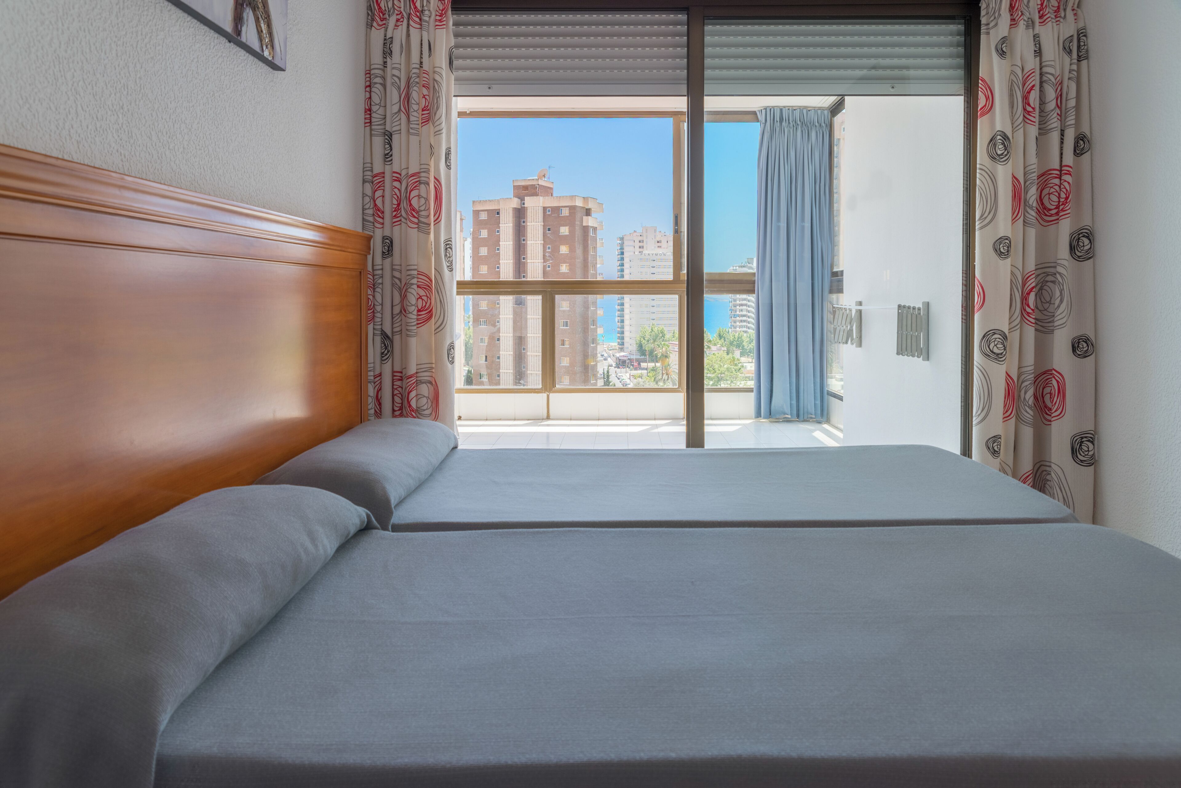 1 habitación y caja de seguridad en la habitación 