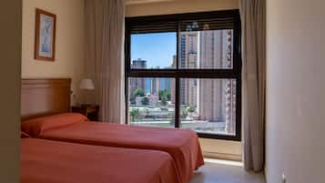 1 bedroom, in-room safe, iron/ironing board, free WiFi