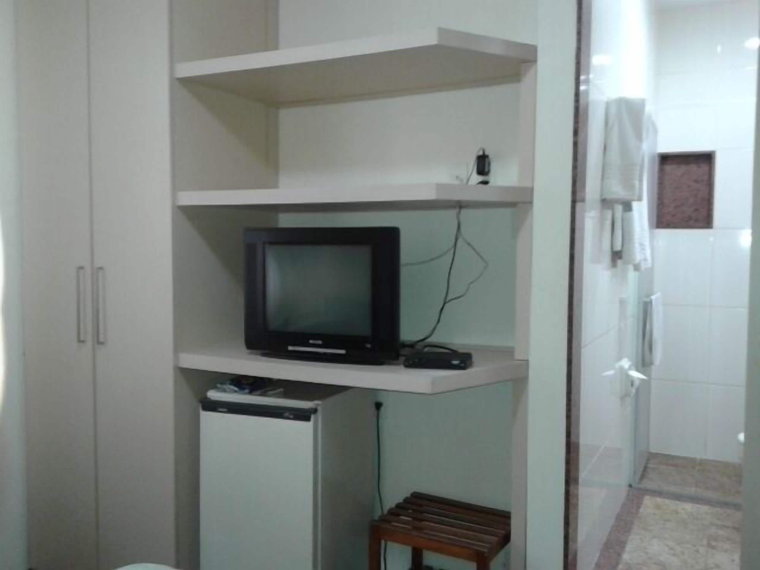 in-room safe, desk, soundproofing, free cots/infant beds