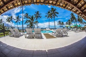 Outdoor pool, pool loungers