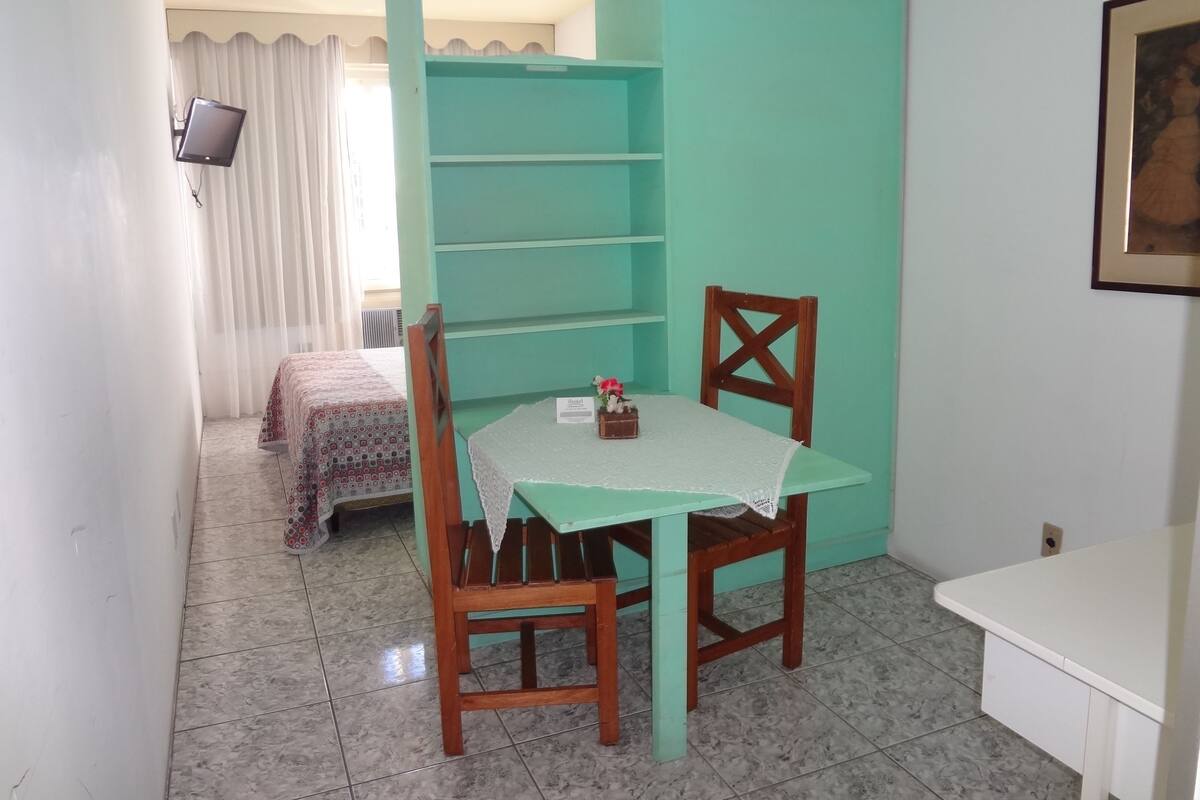 1 bedroom, desk, free WiFi