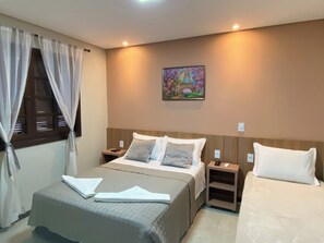 Luxury Room | Minibar, individually decorated, free WiFi, bed sheets - Pousada Canasvieiras (Florianópolis)
