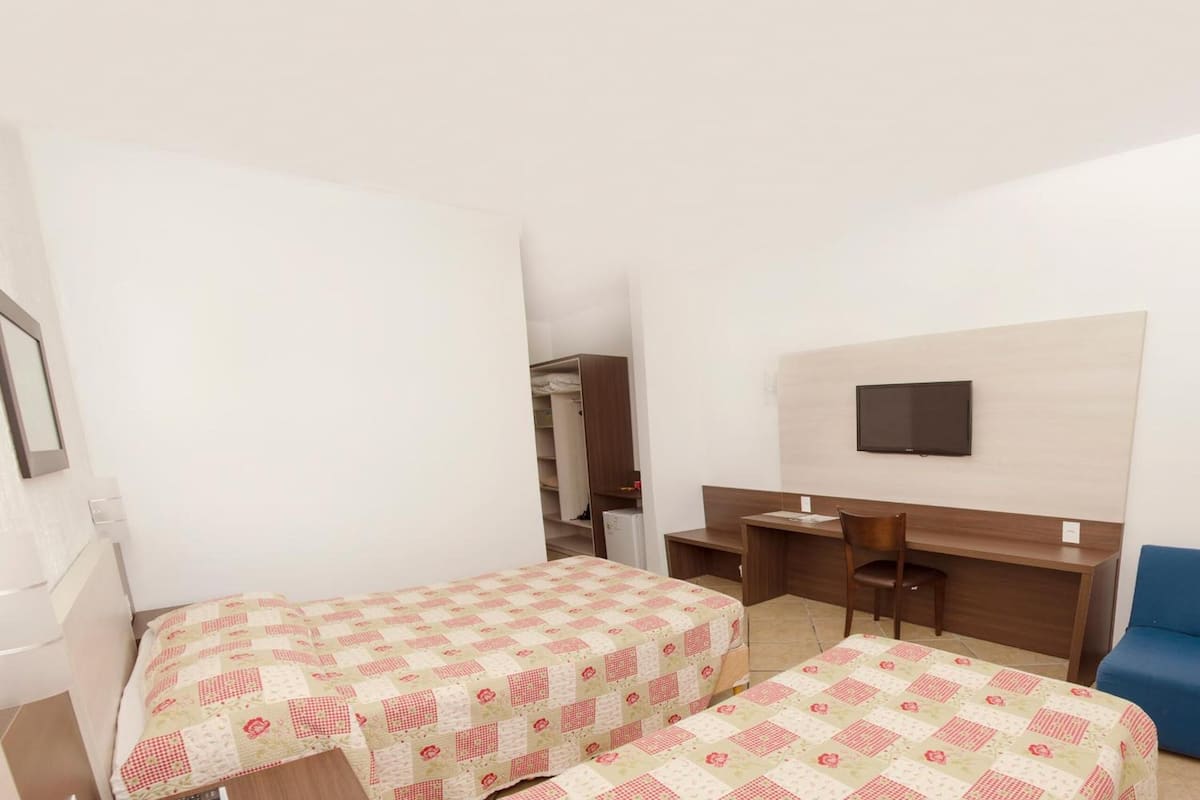 minibar, in-room safe, individually decorated, desk