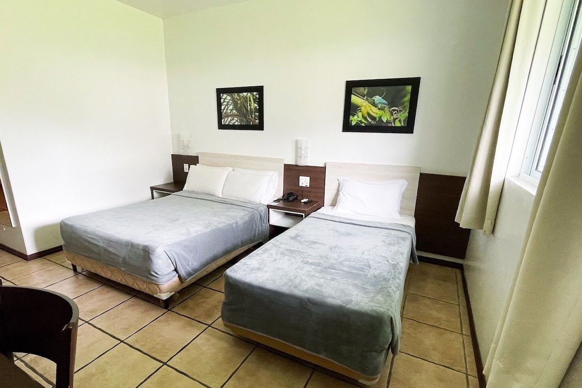 minibar, in-room safe, individually decorated, desk