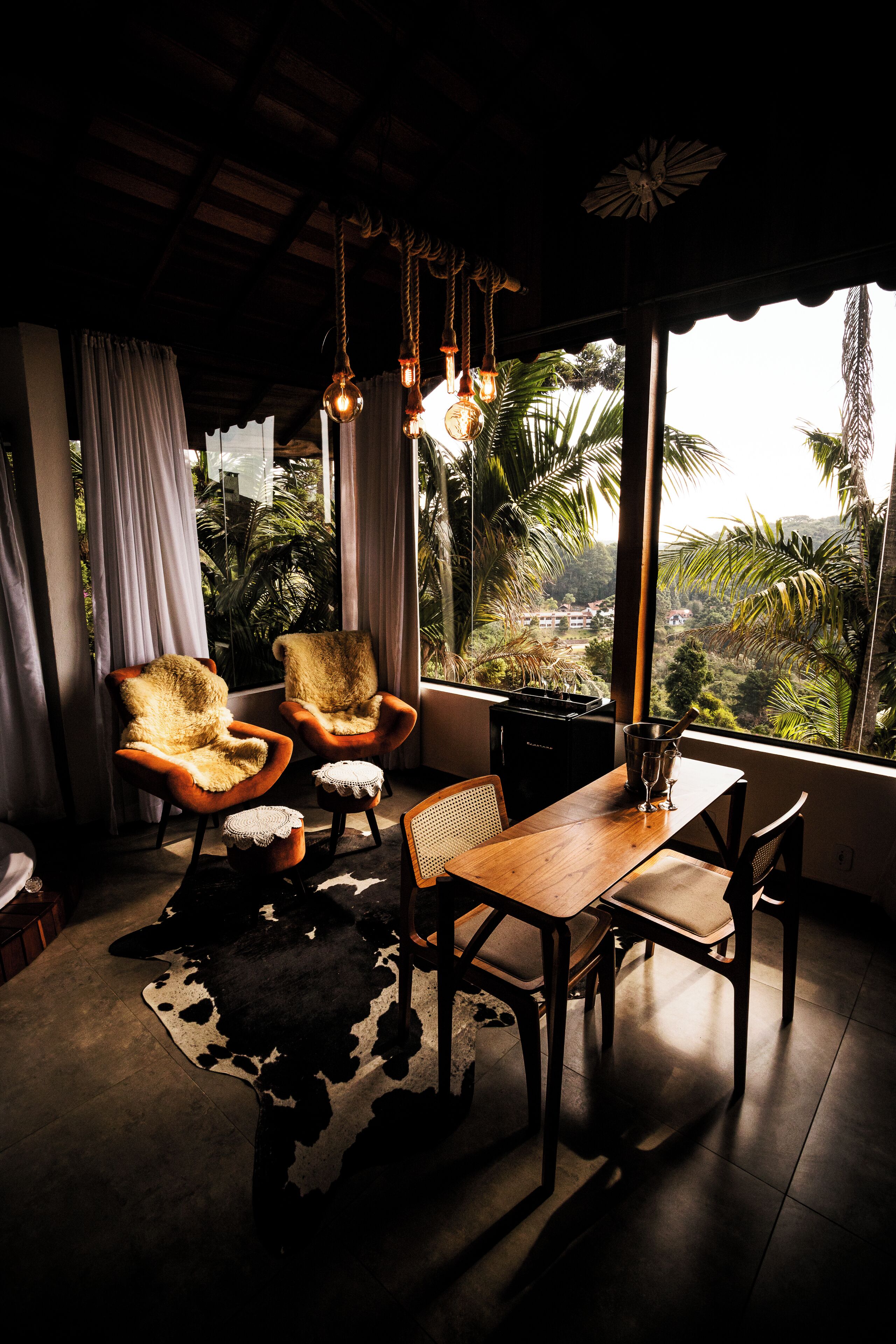 panoramic chalet | living area | table football, ping pong